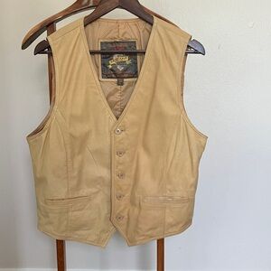 Wilsons Leather Men's Tan Button-Up Vest